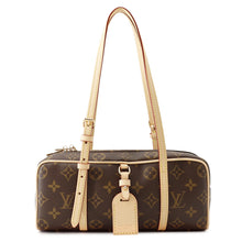 将图像加载到图库查看器中,LOUIS VUITTON Hang-on BrownM47031 Monogram