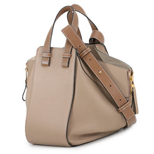 Load image into Gallery viewer, LOEWE hammock SandA538S35X51 2150 Soft Grained Calf Leather Size Small