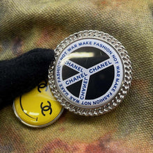 Load image into Gallery viewer, CHANEL Embroidery Graffiti Bag Khaki/BrownA92791 Canvas Leather