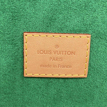 将图像加载到图库查看器中,LOUIS VUITTON Coffret Jewelry Green Monogram
