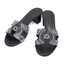 Load image into Gallery viewer, HERMES Sandals "Oasis" Black/White Leather Size 34
