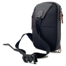 将图像加载到图库查看器中,BURBERRY Crossbody Bag Black8036554 Leather