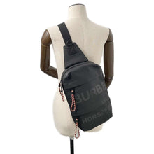 将图像加载到图库查看器中,BURBERRY Crossbody Bag Black8036554 Leather