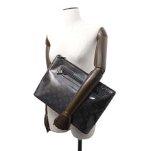 Load image into Gallery viewer, LOUIS VUITTON ★Pochette Cosmos Isetan Limited NoirM63373 Monogram Eclipse Glaze