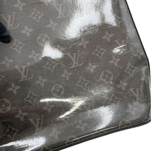 Load image into Gallery viewer, LOUIS VUITTON ★Pochette Cosmos Isetan Limited NoirM63373 Monogram Eclipse Glaze
