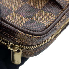 将图像加载到图库查看器中,LOUIS VUITTON Etui Okapi BrownN61737 Damier Size GM