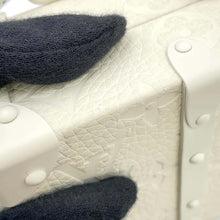 Load image into Gallery viewer, LOUIS VUITTON Wallet trunk WhiteM20153 Monogram・Taurillon