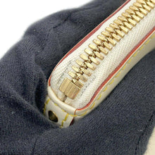 Load image into Gallery viewer, LOUIS VUITTON Lock It BlancM91887 Suhali・Leather Size PM