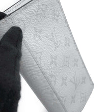 Load image into Gallery viewer, LOUIS VUITTON Portefeuille Brazza NM Optical WhiteM30889 Monogram・Canvas/Taiga Leather
