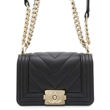 将图像加载到图库查看器中,CHANEL Boy Chanel ChainShoulder BlackA67364 Leather Size Mini