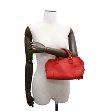 将图像加载到图库查看器中,LOEWE Amazonas Red352.30.N71 Leather Size 23