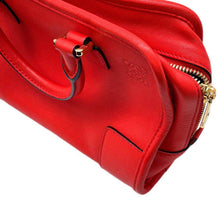 将图像加载到图库查看器中,LOEWE Amazonas Red352.30.N71 Leather Size 23
