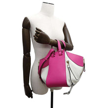 将图像加载到图库查看器中,LOEWE hammock White/Pink387.30.S35 Leather Size Small