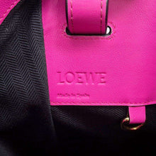 将图像加载到图库查看器中,LOEWE hammock White/Pink387.30.S35 Leather Size Small