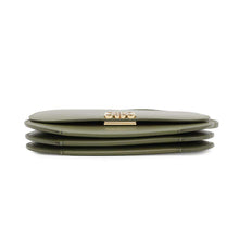 将图像加载到图库查看器中,LOEWE Goya Accordion Clutch GreenA896O44X01 Leather