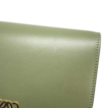 将图像加载到图库查看器中,LOEWE Goya Accordion Clutch GreenA896O44X01 Leather