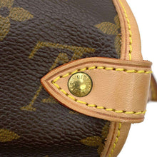 将图像加载到图库查看器中,LOUIS VUITTON Saumur BrownM42256 Monogram Size 30