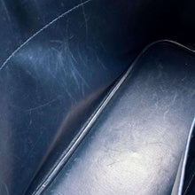 Load image into Gallery viewer, HERMES ★Bolide Navy Courchevel Size 31