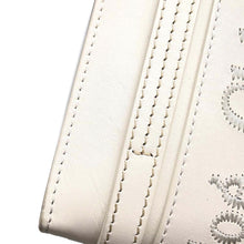 将图像加载到图库查看器中,Chloe ★Woody Tote WhiteCHC23UP237 I60 Leather Size Mini
