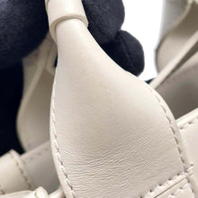 将图像加载到图库查看器中,Chloe ★Woody Tote WhiteCHC23UP237 I60 Leather Size Mini