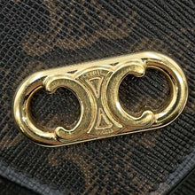 Load image into Gallery viewer, CELINE Triomphe Maillon Chain Wallet Tan10F822CZT PVC