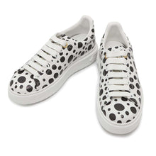Load image into Gallery viewer, LOUIS VUITTON ★Yayoi Kusama Collaboration Time Out Sneakers White/Black1AB9V5 Leather Size 35 1/2