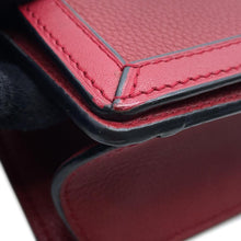 将图像加载到图库查看器中,LOEWE Barcelona Red Leather Size Small