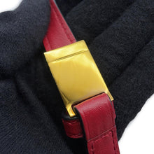 将图像加载到图库查看器中,LOEWE Barcelona Red Leather Size Small