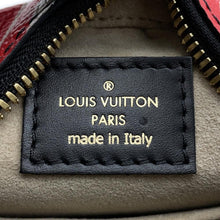 将图像加载到图库查看器中,LOUIS VUITTON LV Crafty Boite Chapeau Soupour Claim RougeM45366 Monogram / Giant