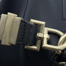 将图像加载到图库查看器中,Givenchy ★Antigona 2-way Bag Black Leather