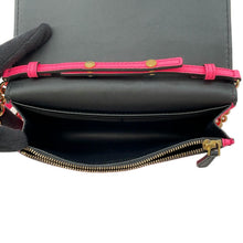 将图像加载到图库查看器中,BURBERRY ★ChainShoulder Bag Pink Leather
