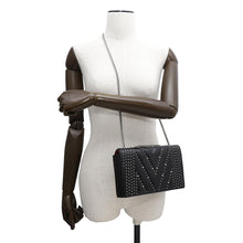将图像加载到图库查看器中,MCM Studded Chain Shoulder Bag Black/Red Leather