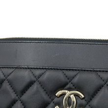 将图像加载到图库查看器中,CHANEL Matelasse Clutch Bag Black Lambskin