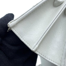 Load image into Gallery viewer, CHANEL Matelasse Pearl Shoulder Wallet WhiteAP1839 Calf Leather