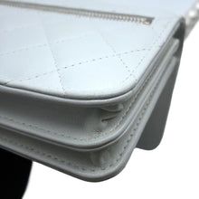 Load image into Gallery viewer, CHANEL Matelasse Pearl Shoulder Wallet WhiteAP1839 Calf Leather