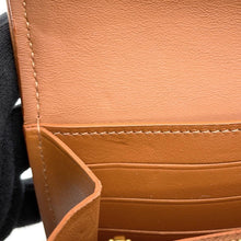 Load image into Gallery viewer, LOUIS VUITTON Portefeuille Capucine Ivory/BrownM80303 Canvas/Calf Leather