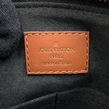 将图像加载到图库查看器中,LOUIS VUITTON V Tote NoirM43976 Monogram Size BB