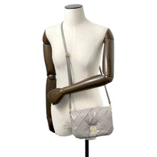 将图像加载到图库查看器中,LOEWE Goya Puffer Shoulder Bag Pearl GreyA896W56X05 Lambskin