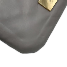 将图像加载到图库查看器中,LOEWE Goya Puffer Shoulder Bag Pearl GreyA896W56X05 Lambskin