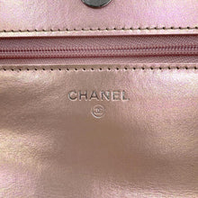 将图像加载到图库查看器中,CHANEL Matelasse Chain wallet MetalicPink Lambskin