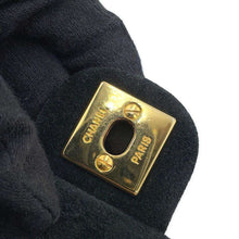 将图像加载到图库查看器中,CHANEL Matelasse Single Flap ChainShoulder Bag Black suede Size 20