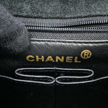 将图像加载到图库查看器中,CHANEL Matelasse Single Flap ChainShoulder Bag Black suede Size 20