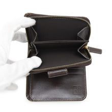 将图像加载到图库查看器中,FENDI Compact zip wallet Brown PVC/Leather