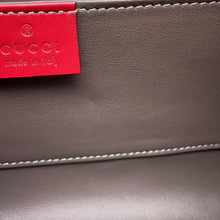 Load image into Gallery viewer, GUCCI Zumi ChainShoulder Red572375 Leather