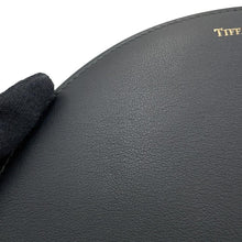 将图像加载到图库查看器中,TIFFANY&Co. Half Moon Wallet Black Leather