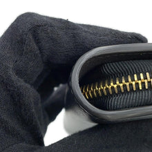将图像加载到图库查看器中,TIFFANY&Co. Half Moon Wallet Black Leather