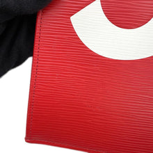 将图像加载到图库查看器中,LOUIS VUITTON Pochette Jour RedM67722 Epi Leather Supreme Size GM