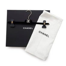 Load image into Gallery viewer, CHANEL Wide denim pants Size 40 Pink/GrayP73404 Cotton100% Faux Pearl