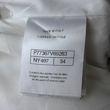 将图像加载到图库查看器中,CHANEL Tweed vest Size 34 Red/BeigeP77367 V69283 Mohair 43% Wool 41% Polyester9% Nylon5% Linen2%