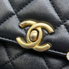 将图像加载到图库查看器中,CHANEL ★Matelasse ChainShoulder Bag BlackAS3731 Lambskin